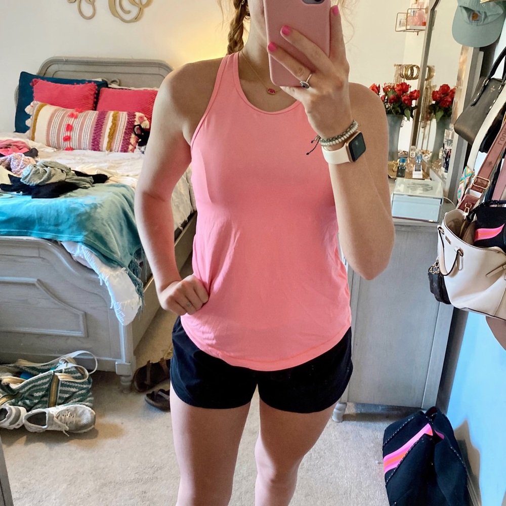 lululemon tank